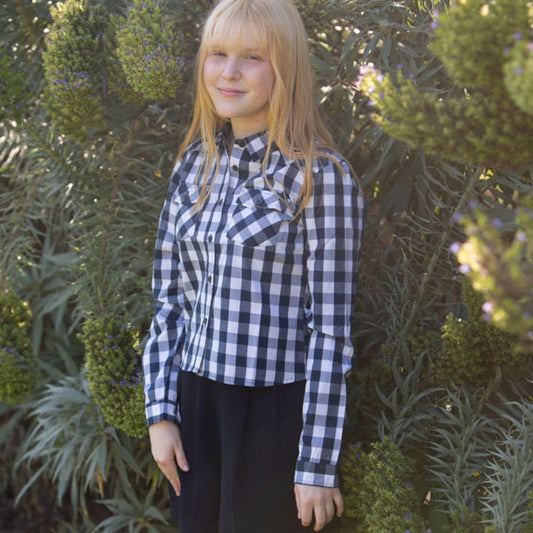 Momoland big girl long sleeve white/navy plaid shirt model